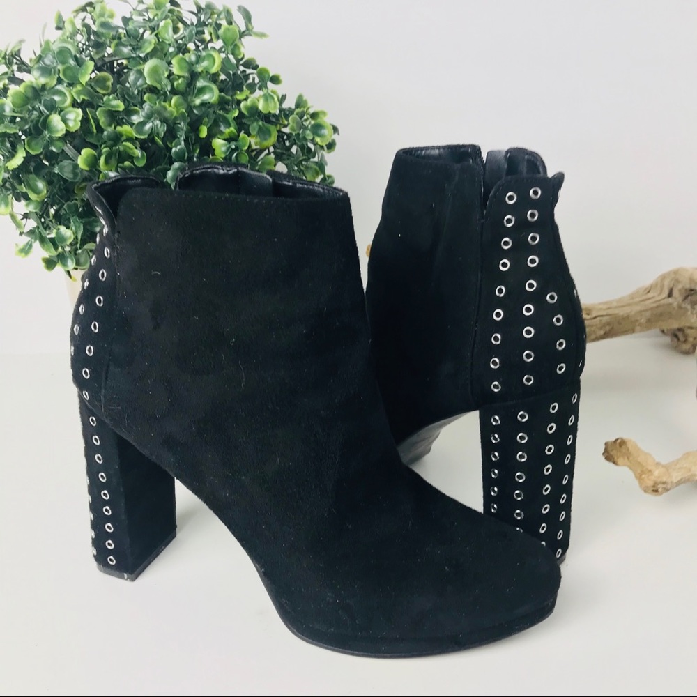 Guess | GW Beverly 2 eyelet heel suede booties